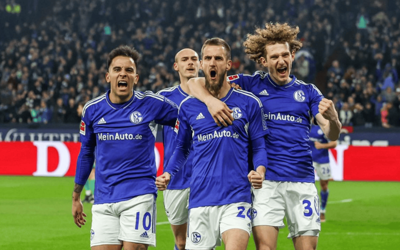 C7娱乐中国-包含沙尔克客场挑战法兰克福，胜负难料的词条